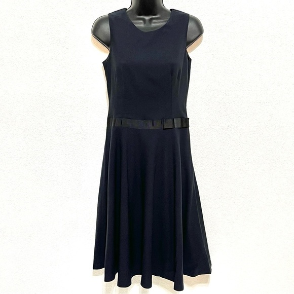 Banana Republic Woman Black Stretch WOOL Midi Dress Size 2 - Picture 1 of 16
